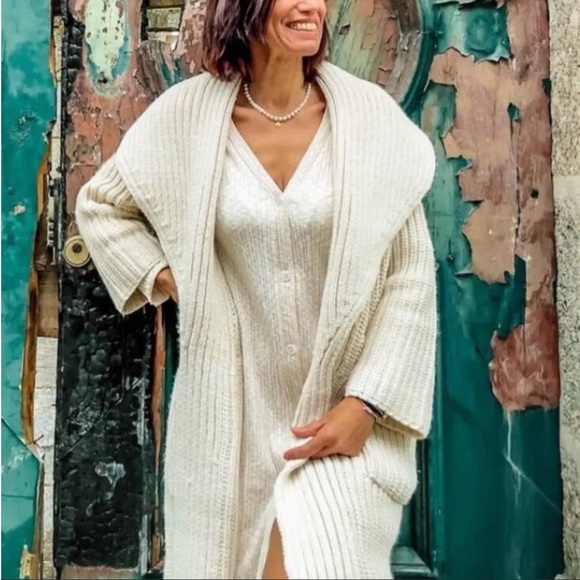 LAST 1️⃣—NWT Zara Limited Edition Knit Coat - Picture 2 of 11